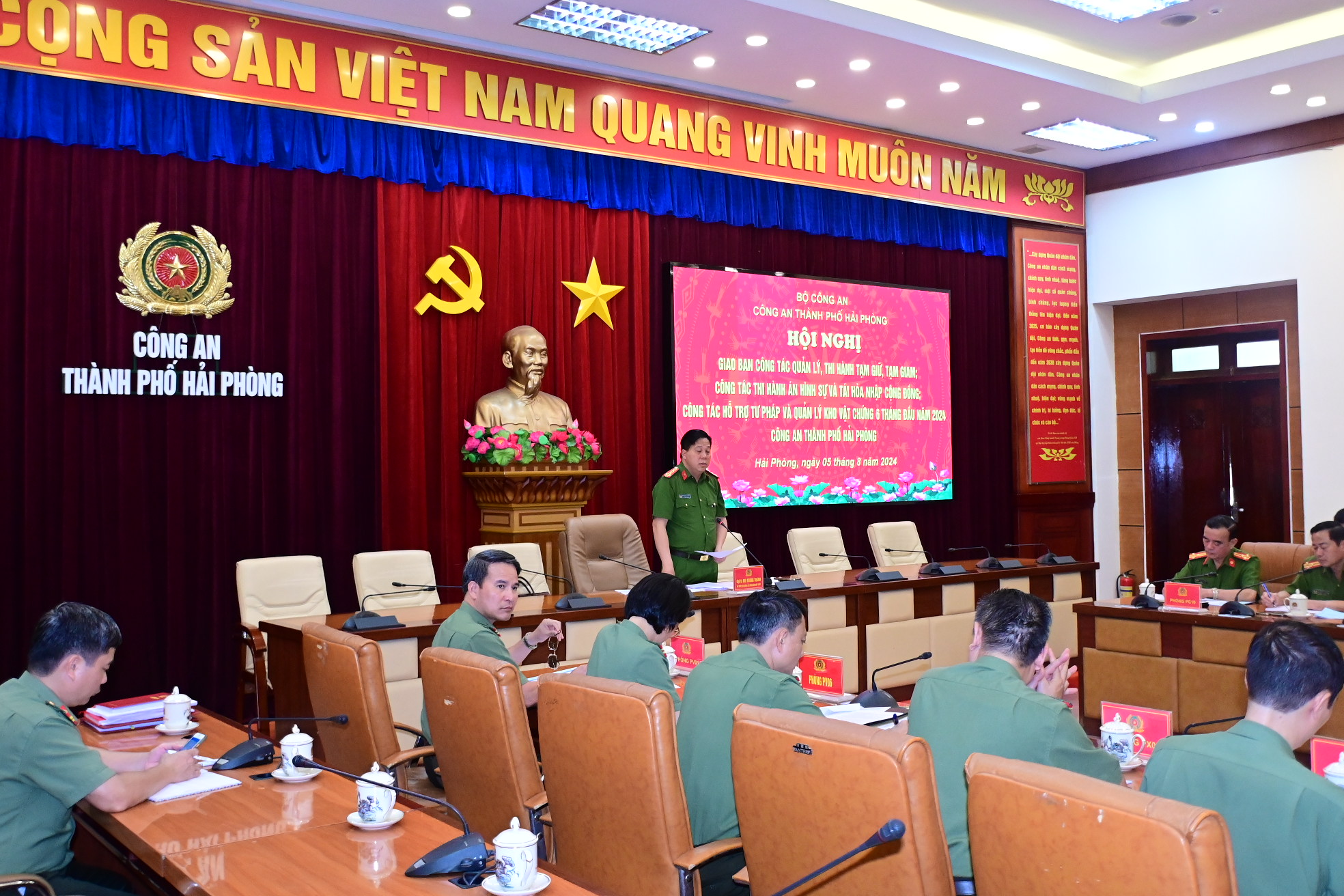 Giao ban công tác quản lý, thi hành tạm giữ, tạm giam; công tác thi hành án hình sự và tái hòa nhập cộng đồng; công tác hỗ trợ tư pháp và quản lý kho vật chứng